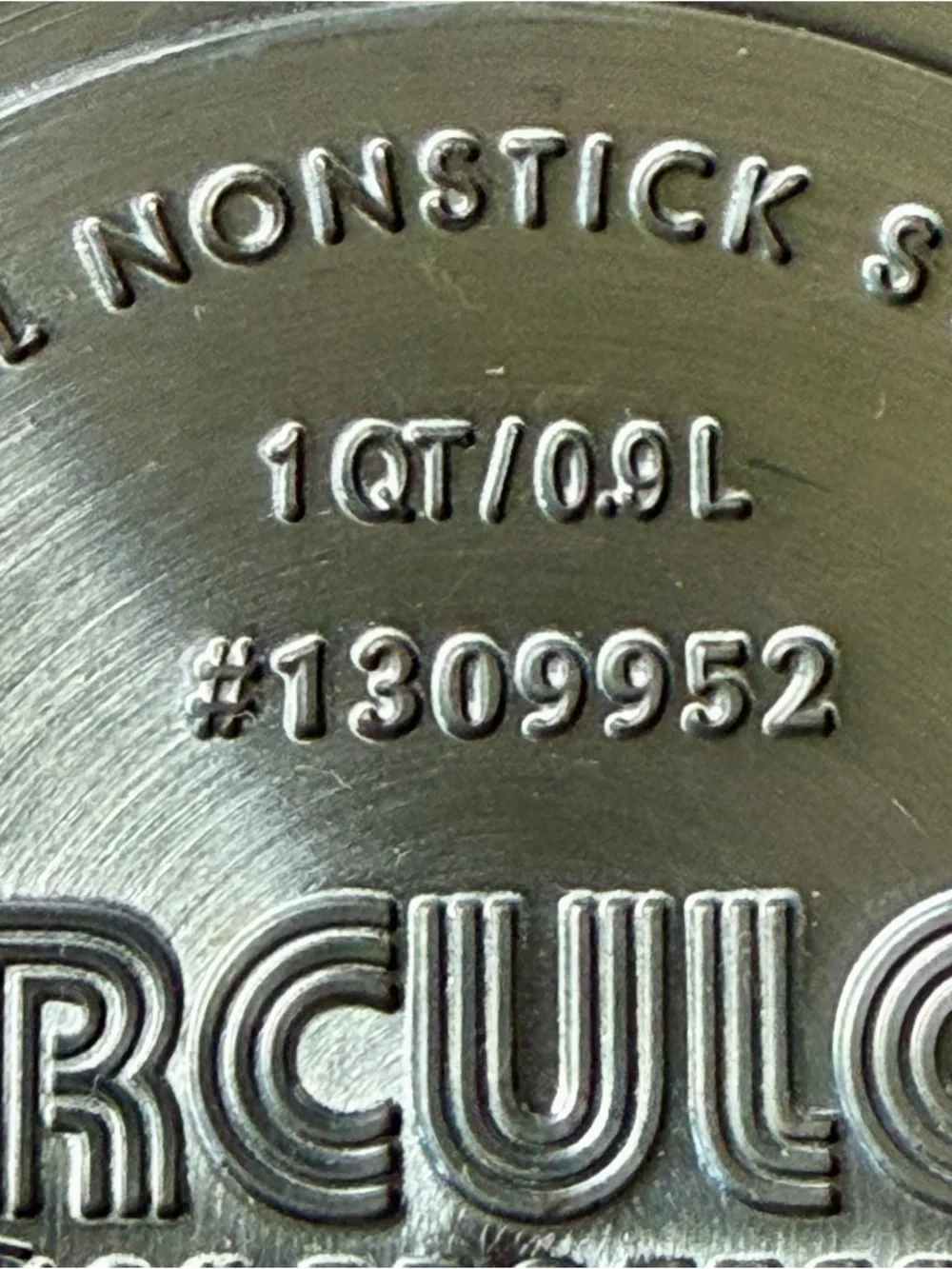 Circulon Nonstick 1Qt Sauce Pan/Lid  19T Non Stick 1309952 Premier Professional‎